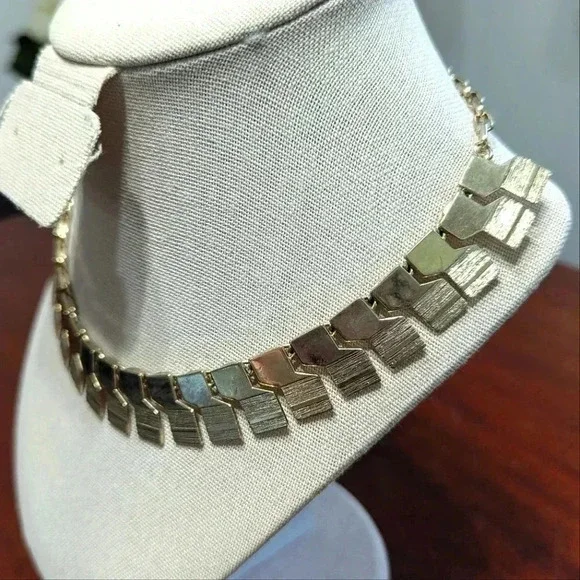 3/$30 Vintage 80's Chocker - Picture 2 of 3